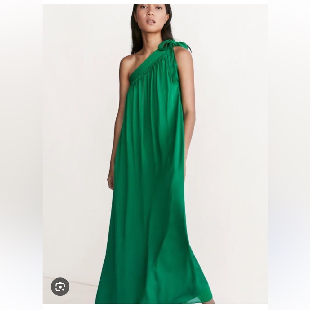 Massimo Dutti One-Shoulder Maxi Dress in Green